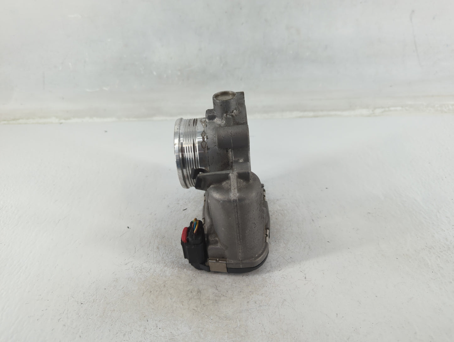 2013-2016 Ford Escape Throttle Body P/N:DS7E-9F991-BB Fits Fits 2012 2013 2014 2015 2016 2017 OEM Used Auto Parts - Oemuseda