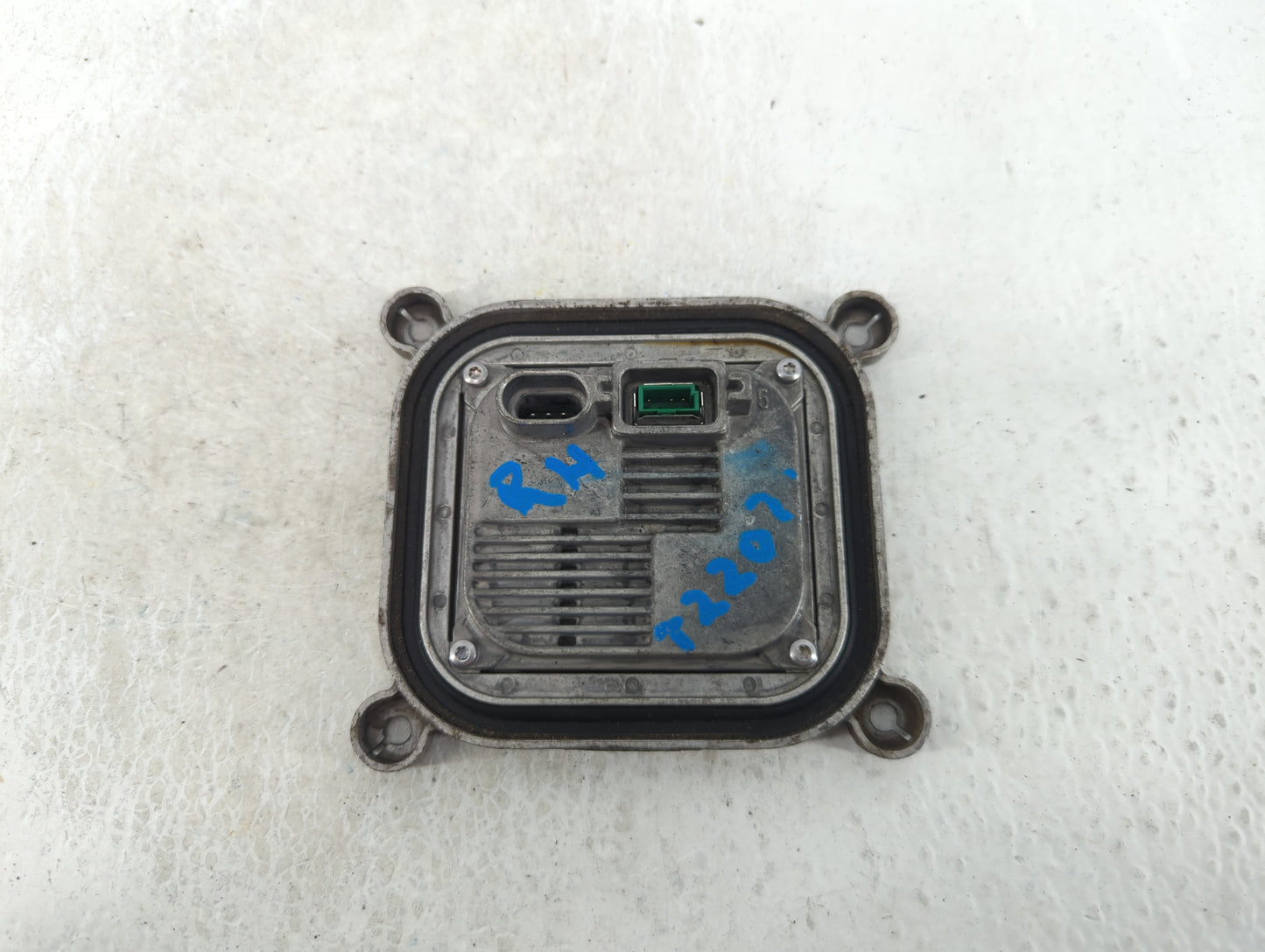 2013-2016 Ford Escape Headlight Ballast Head Light - Oemusedautoparts1.com