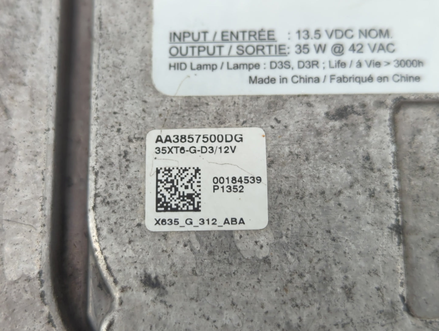 2013-2016 Ford Escape Headlight Ballast Head Light - Oemusedautoparts1.com