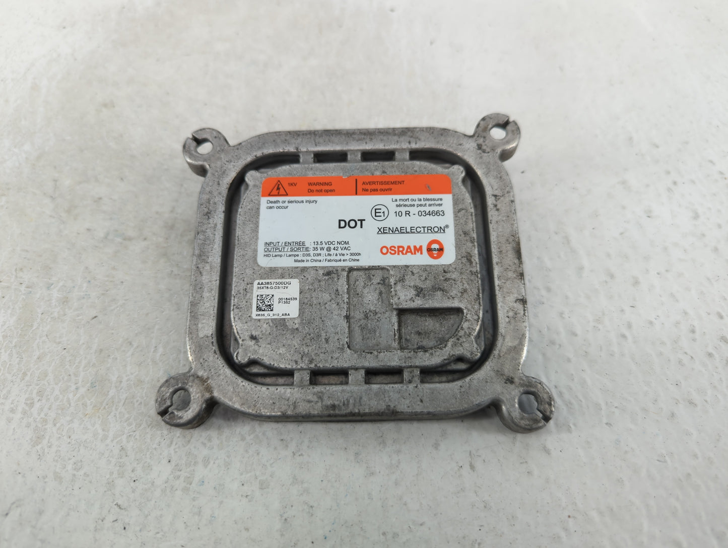 2013-2016 Ford Escape Headlight Ballast Head Light - Oemusedautoparts1.com
