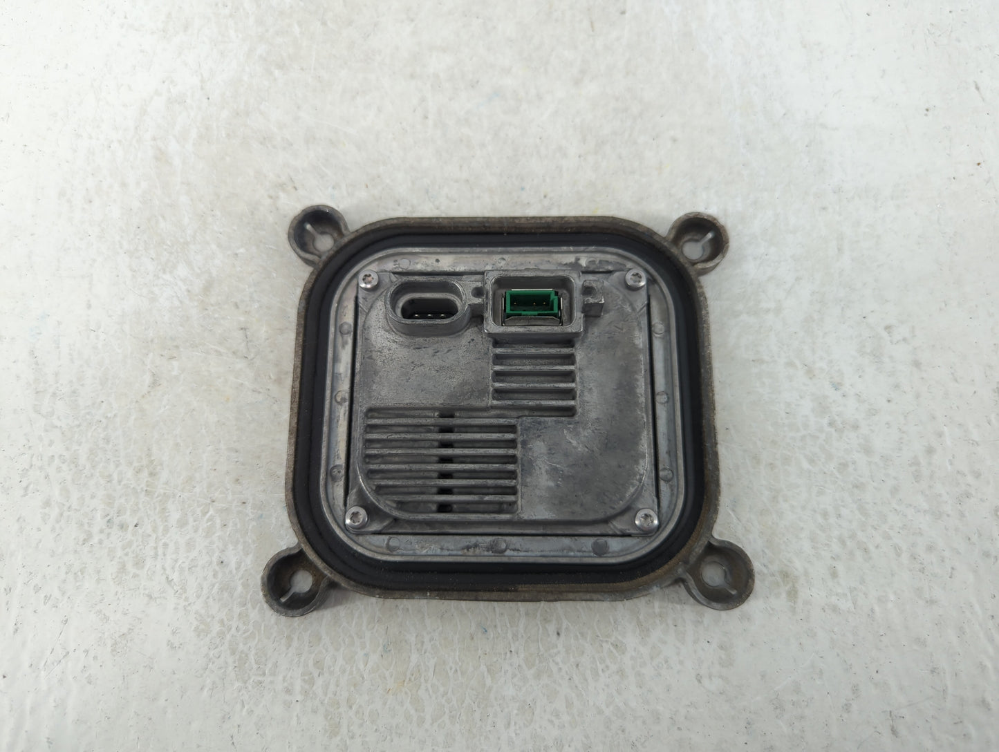 2013-2016 Ford Escape Headlight Ballast Head Light - Oemusedautoparts1.com