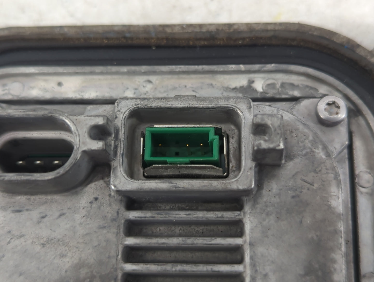 2013-2016 Ford Escape Headlight Ballast Head Light - Oemusedautoparts1.com