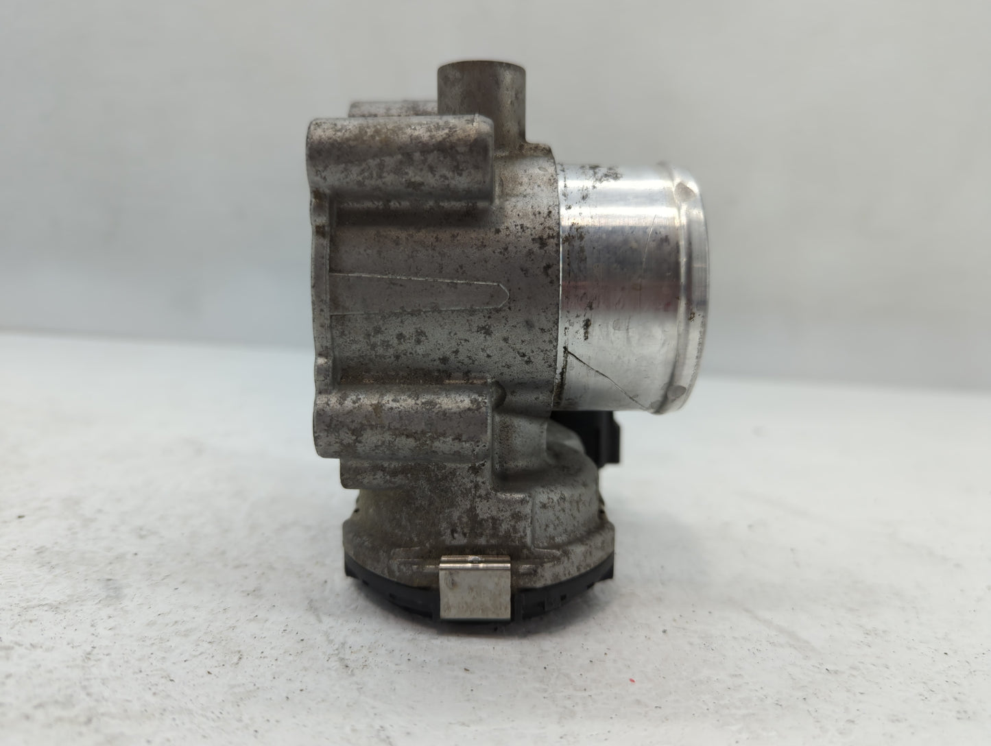2013-2016 Ford Escape Throttle Body P/N:7S7G-9F991-CA Fits Fits 2013 2014 2015 2016 2017 2018 2019 OEM Used Auto Parts - Oem