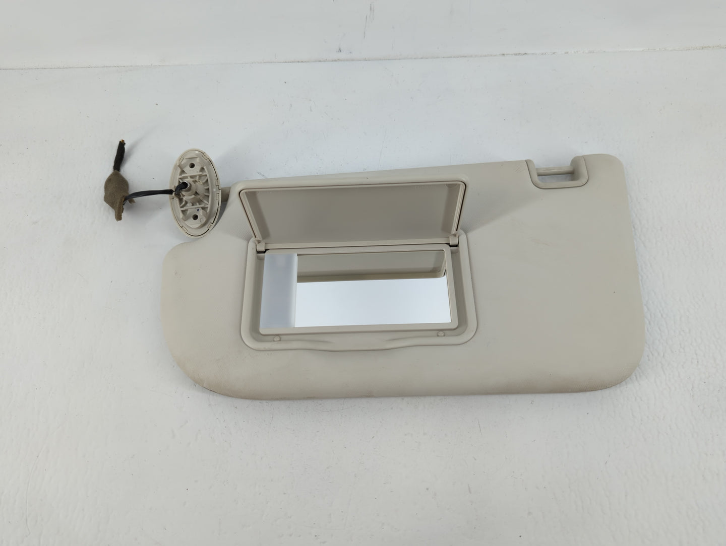 2013-2019 Ford Escape Sun Visor Shade Replacement Driver Left Mirror Fits Fits 2013 2014 2015 2016 2017 2018 2019 OEM Used A
