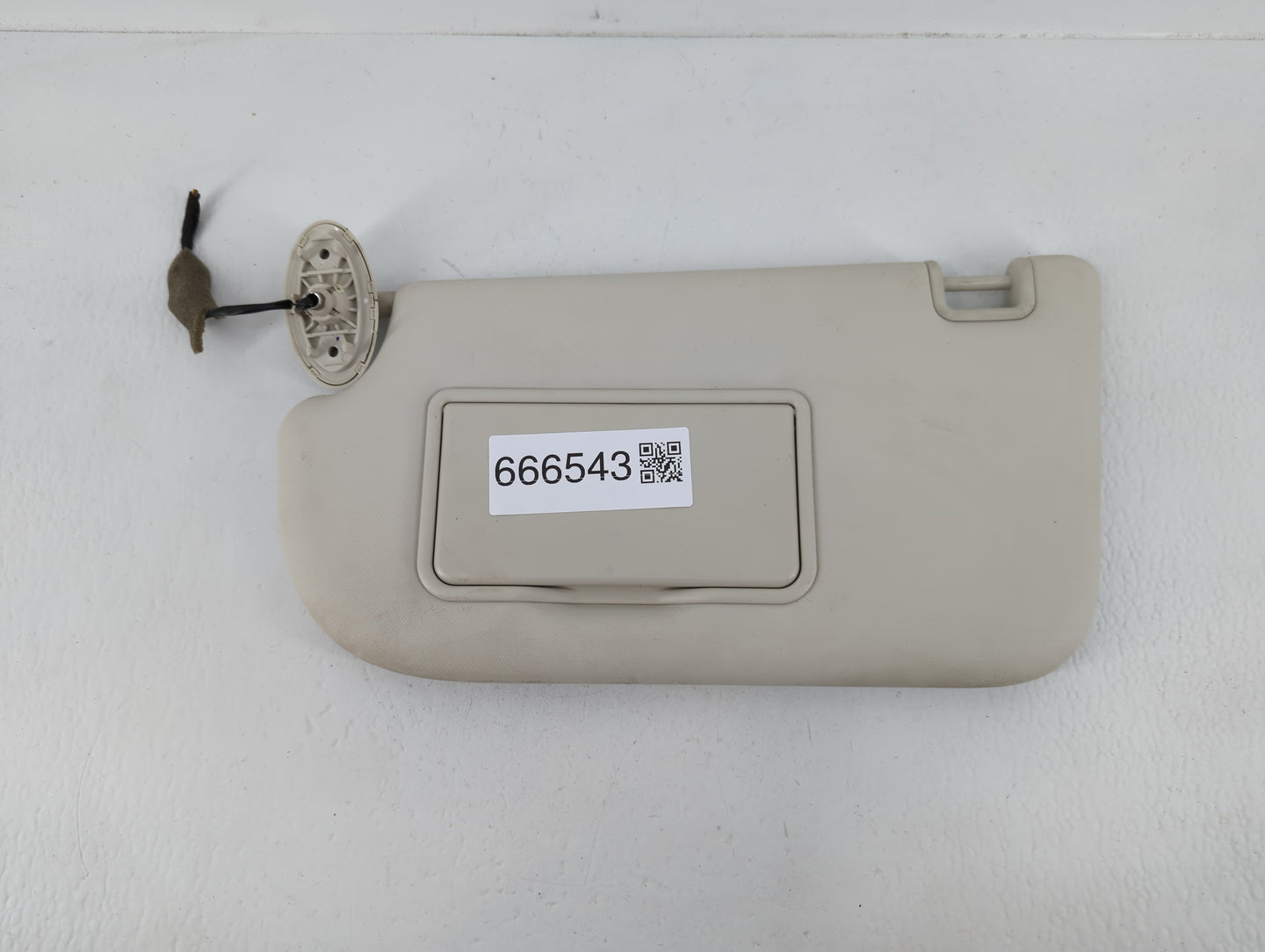 2013-2019 Ford Escape Sun Visor Shade Replacement Driver Left Mirror Fits Fits 2013 2014 2015 2016 2017 2018 2019 OEM Used A