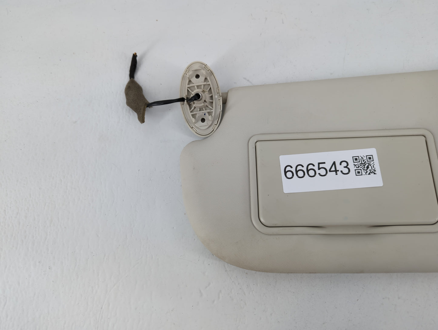 2013-2019 Ford Escape Sun Visor Shade Replacement Driver Left Mirror Fits Fits 2013 2014 2015 2016 2017 2018 2019 OEM Used A