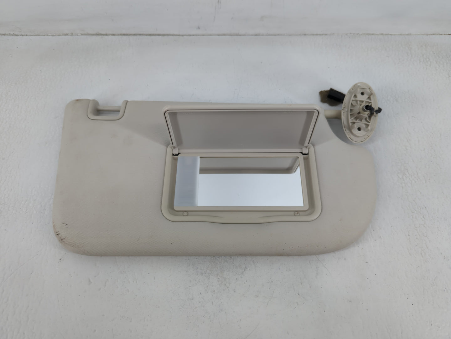 2013-2019 Ford Escape Sun Visor Shade Replacement Passenger Right Mirror Fits Fits 2013 2014 2015 2016 2017 2018 2019 OEM Us
