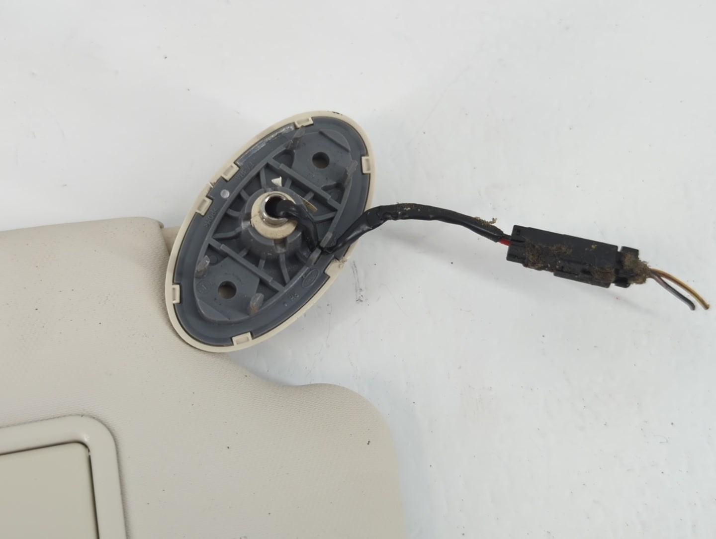 2013-2019 Ford Escape Sun Visor Shade Replacement Passenger Right Mirror Fits Fits 2013 2014 2015 2016 2017 2018 2019 OEM Us