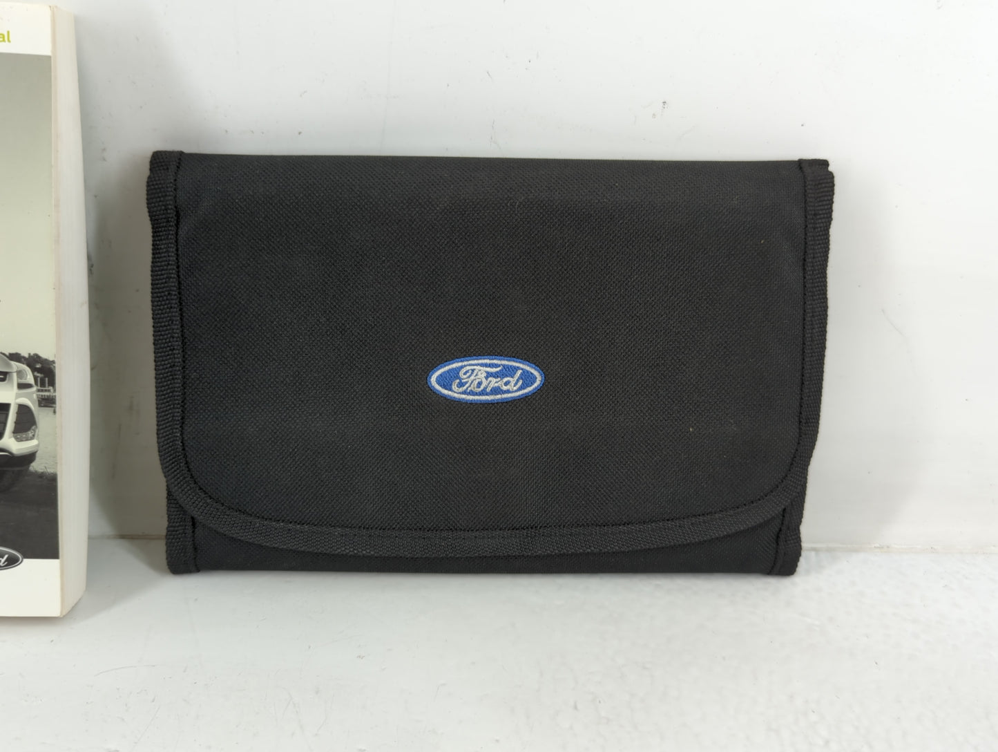 2014 Ford Escape Owners Manual Book Guide P/N:EJ5J 19A321 AB OEM Used Auto Parts - Oemusedautoparts1.com