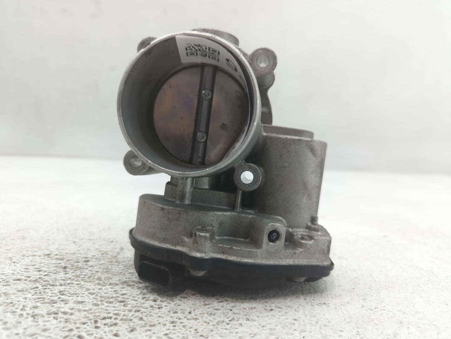 2013-2022 Ford Escape Throttle Body P/N:DS7E-9F991-AF Fits Fits 2013 2014 2015 2016 2017 2018 2019 2020 2021 2022 OEM Used A