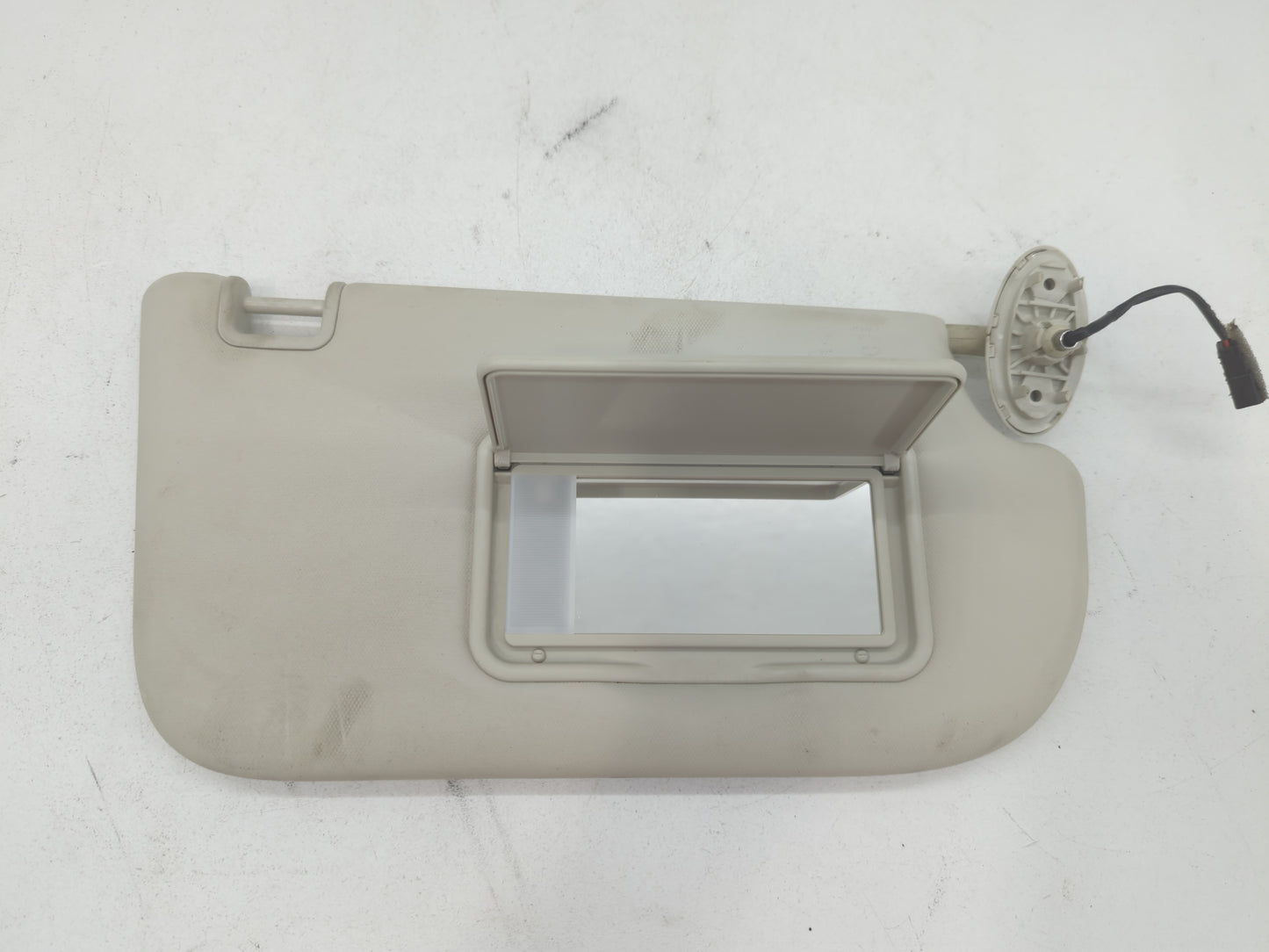 2013-2019 Ford Escape Sun Visor Shade Replacement Passenger Right Mirror Fits Fits 2013 2014 2015 2016 2017 2018 2019 OEM Us
