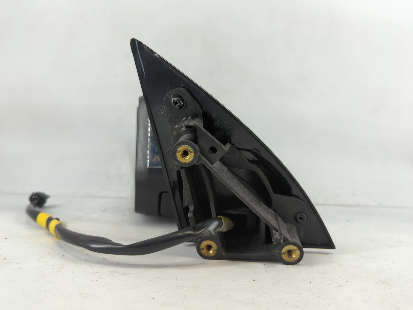 2013-2016 Ford Escape Driver Side View Mirror - Left Door Mirror OEM Used - Oemusedautoparts1.com
