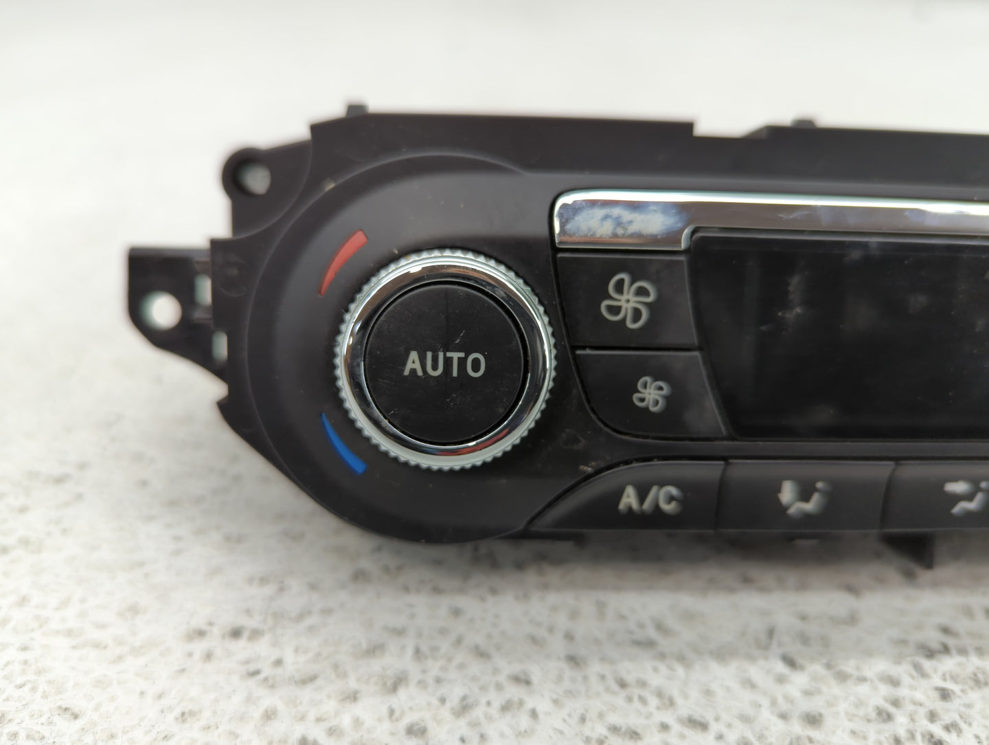 2013-2015 Ford Escape Climate Control Module Temperature AC/Heater Replacement P/N:C12930309 CJ5T-18C612-BA Fits OEM Used Au