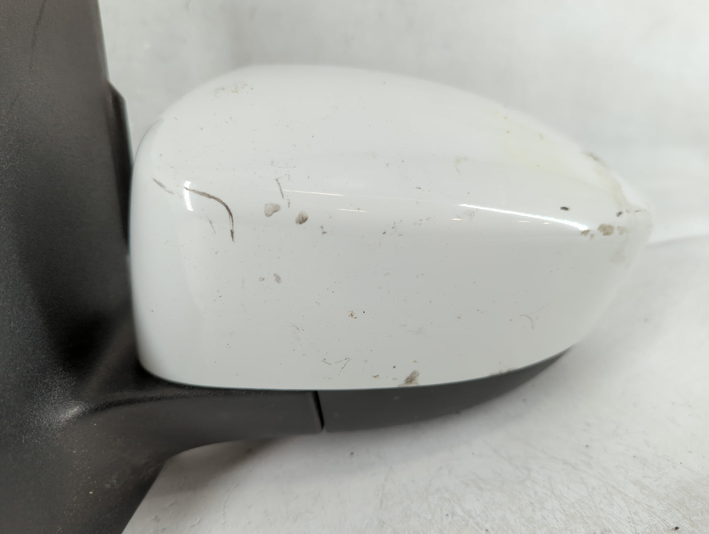 2013-2016 Ford Escape Driver Side View Mirror - Left Door Mirror OEM Used - Oemusedautoparts1.com