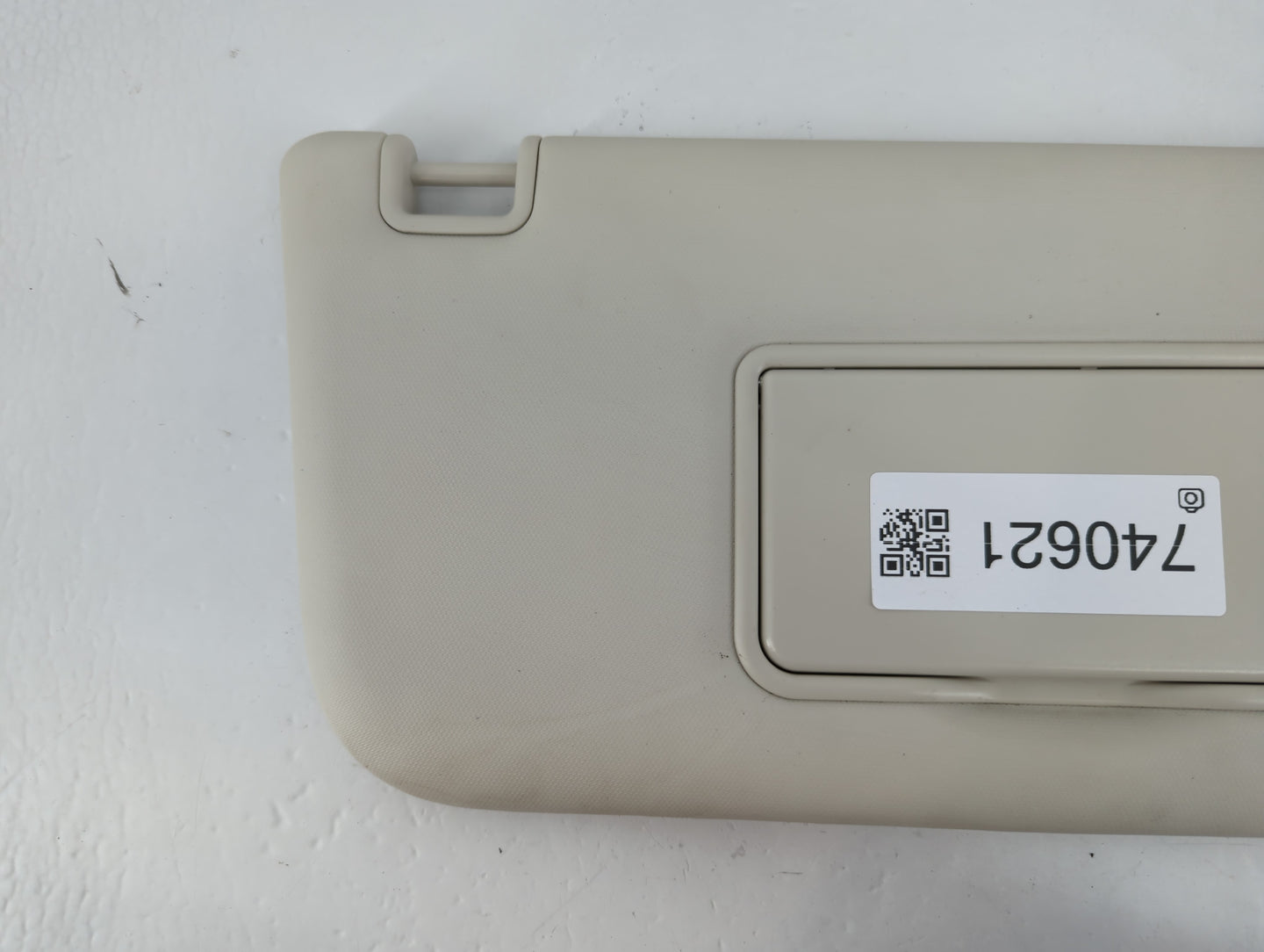 2013-2019 Ford Escape Sun Visor Shade Replacement Passenger Right Mirror Fits Fits 2013 2014 2015 2016 2017 2018 2019 OEM Us