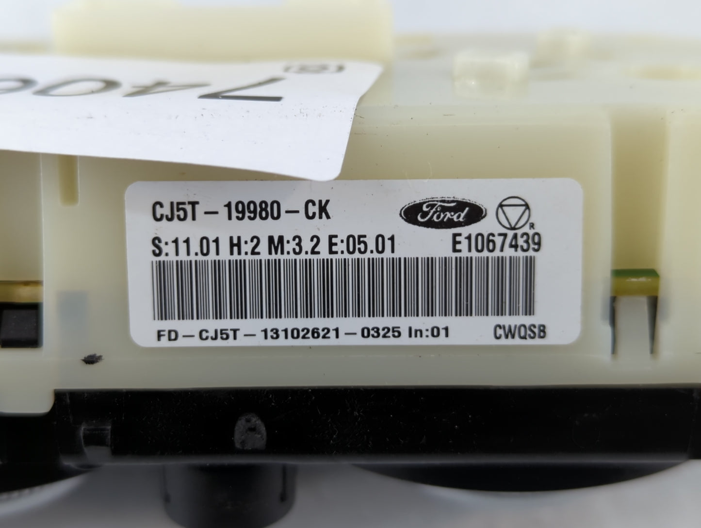 2013-2016 Ford Escape Climate Control Module Temperature AC/Heater Replacement P/N:CJ5T-19980-CK Fits Fits 2013 2014 2015 20