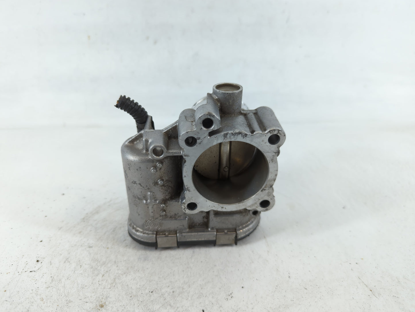 2013-2016 Ford Escape Throttle Body P/N:7S7G-9F991-CA Fits Fits 2013 2014 2015 2016 2017 2018 2019 OEM Used Auto Parts - Oem