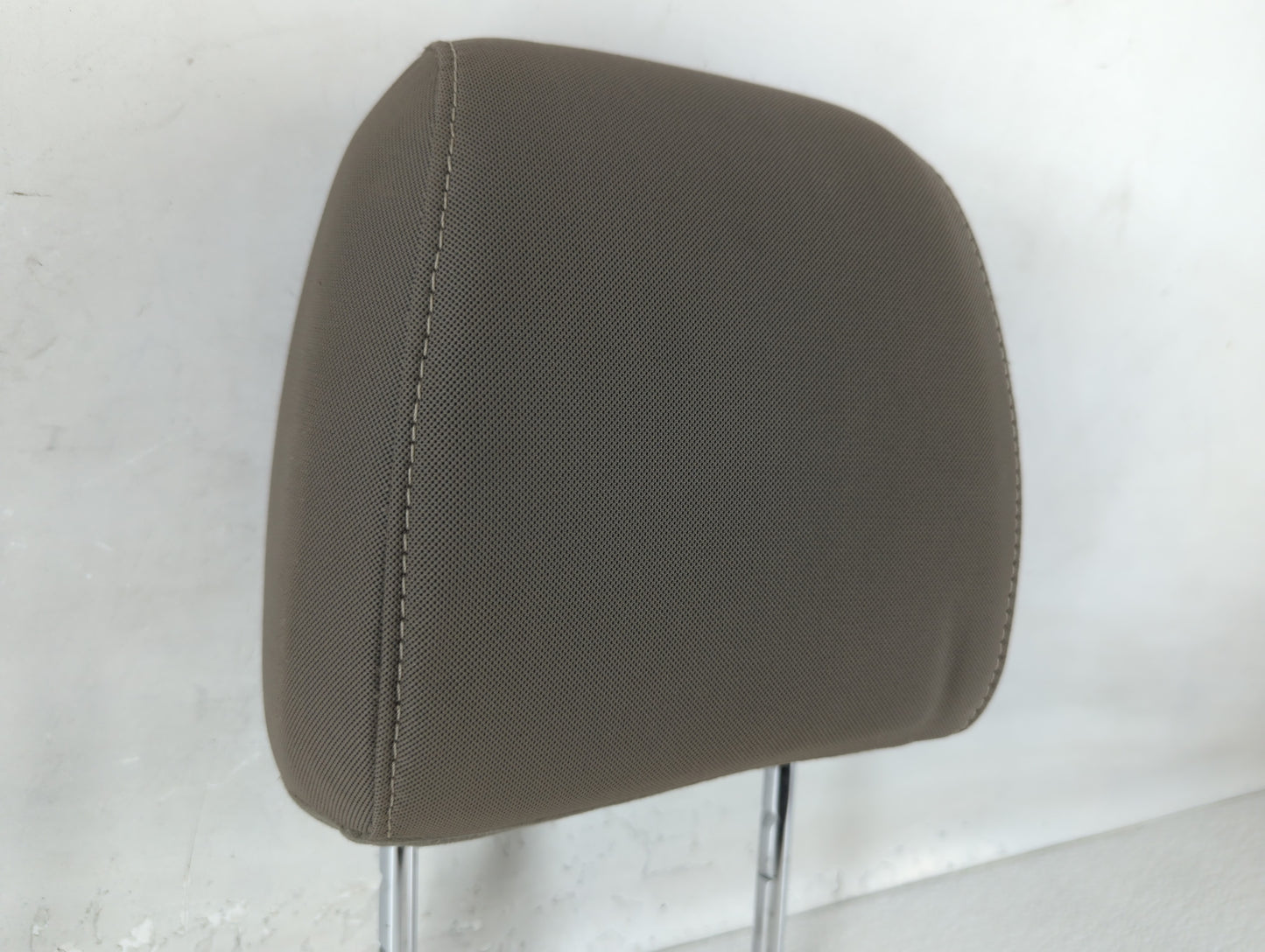 Ford Escape Headrest Head Rest Front Driver Passenger Seat Grey - Oemusedautoparts1.com