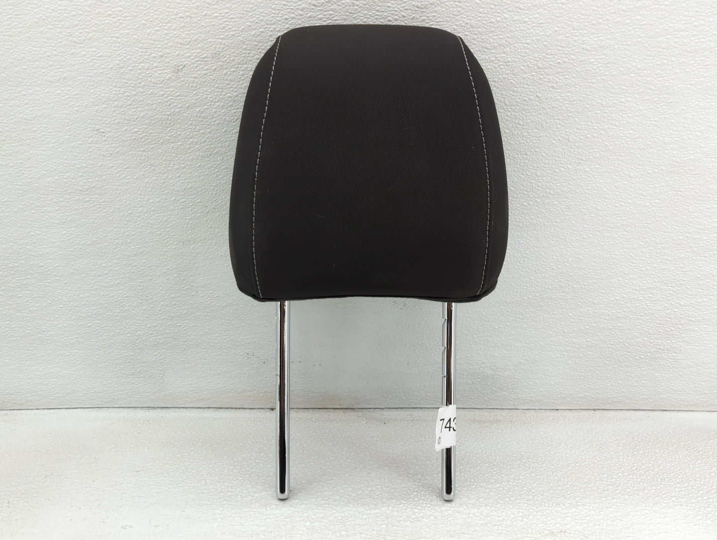 Ford Escape Headrest Head Rest Front Driver Passenger Seat Black - Oemusedautoparts1.com