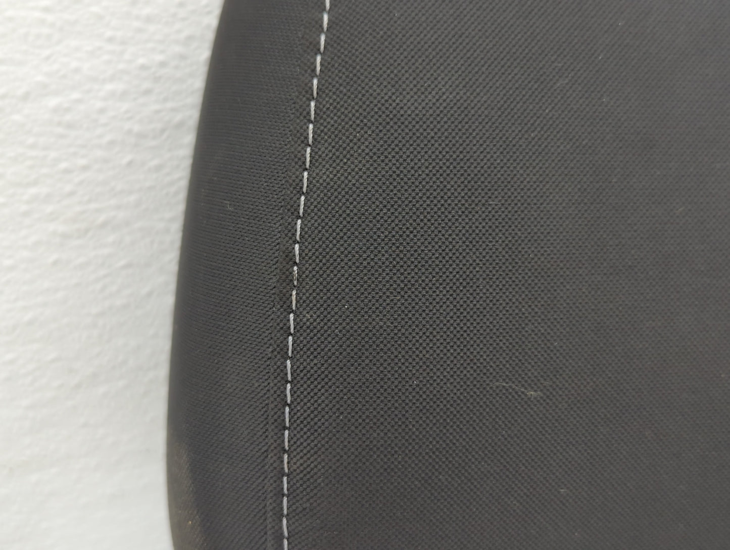 Ford Escape Headrest Head Rest Front Driver Passenger Seat Black - Oemusedautoparts1.com