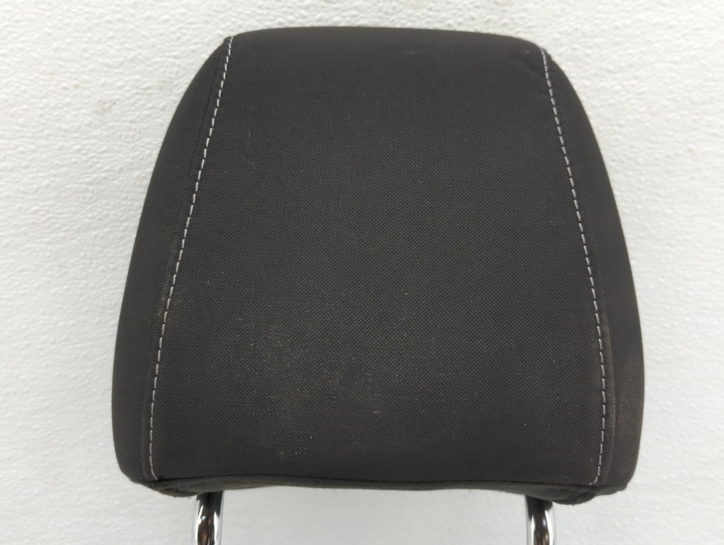 Ford Escape Headrest Head Rest Front Driver Passenger Seat Black - Oemusedautoparts1.com