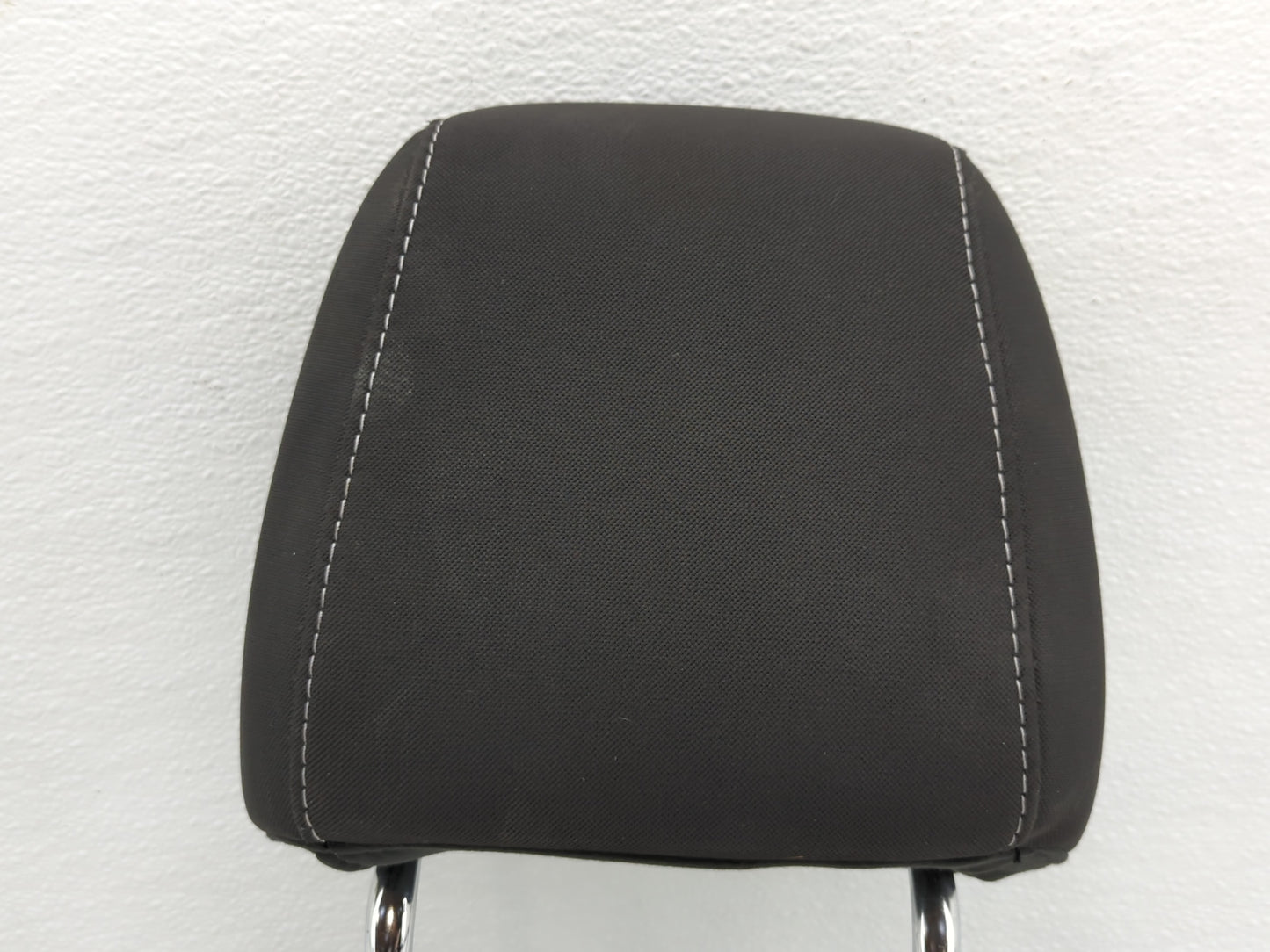 Ford Escape Headrest Head Rest Front Driver Passenger Seat Black - Oemusedautoparts1.com