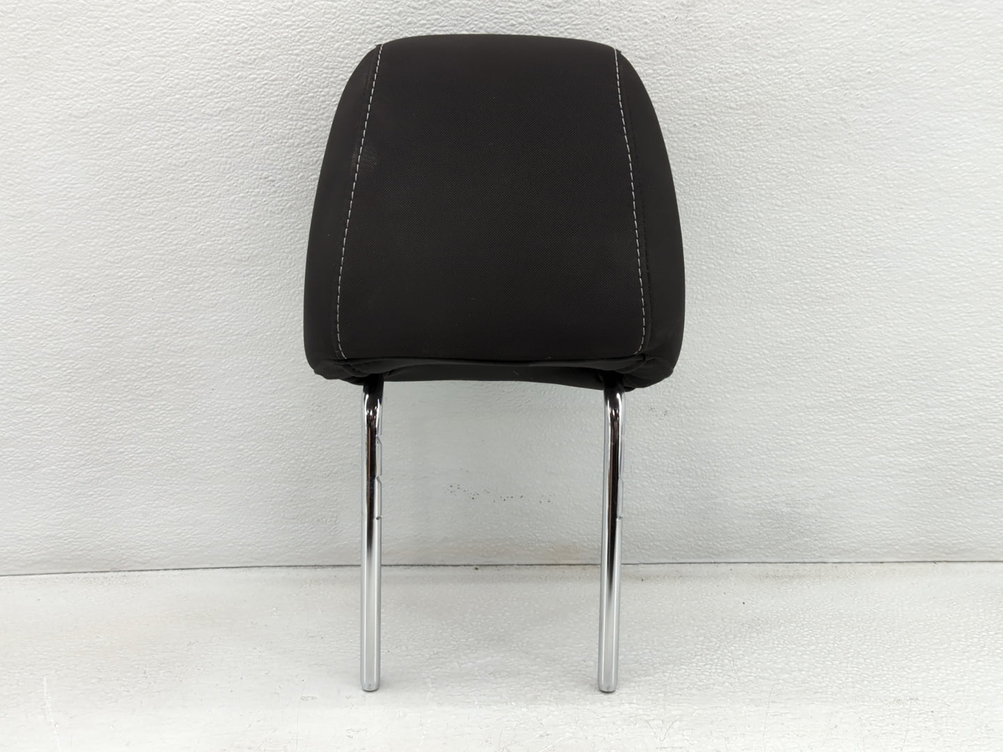 Ford Escape Headrest Head Rest Front Driver Passenger Seat Black - Oemusedautoparts1.com
