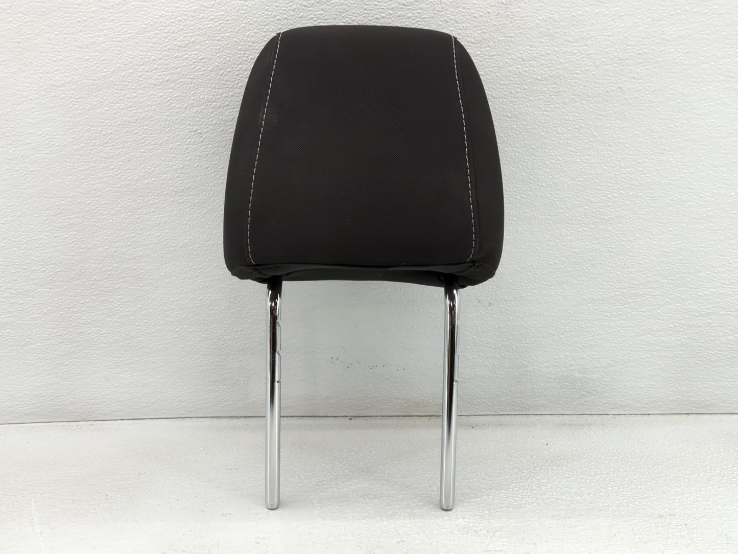 Ford Escape Headrest Head Rest Front Driver Passenger Seat Black - Oemusedautoparts1.com