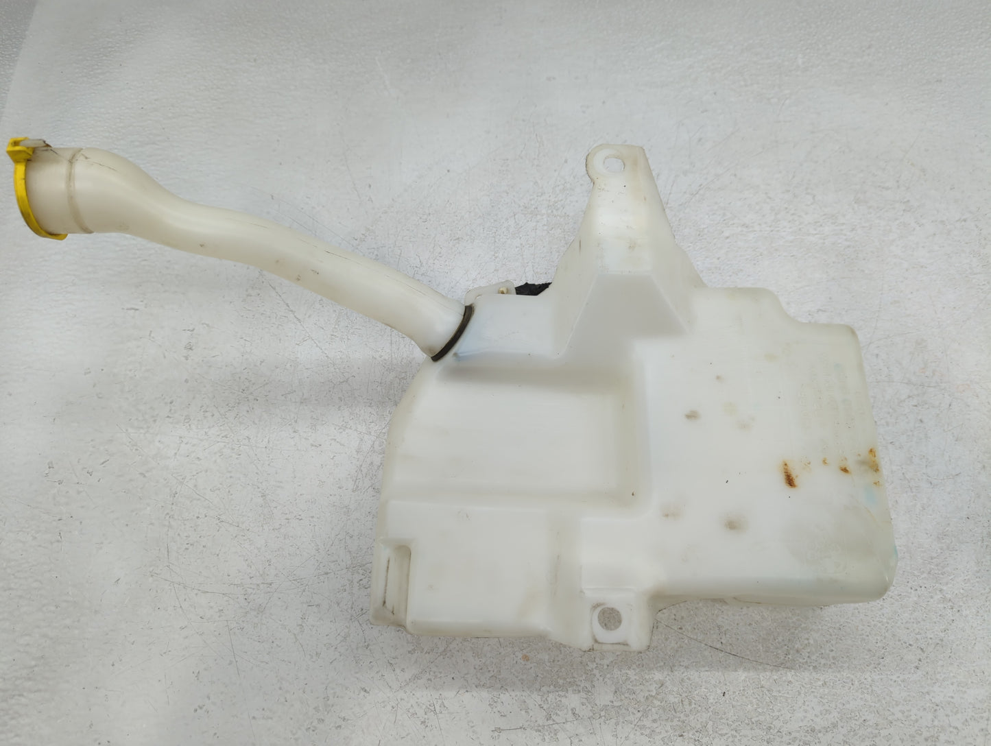 2013-2014 Ford Escape Windshield Washer Fluid Reservoir Bottle Oem - Oemusedautoparts1.com