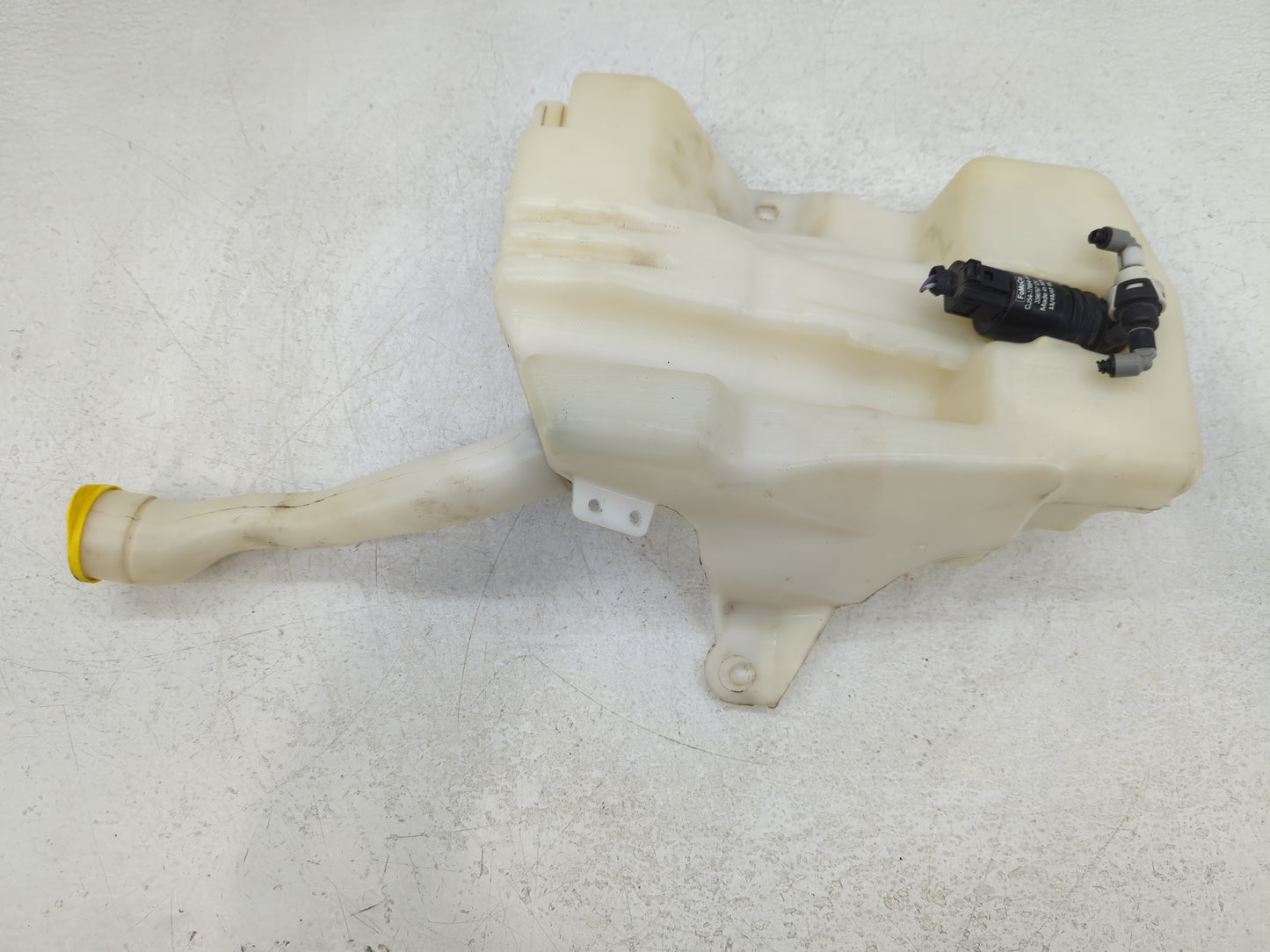 2013-2014 Ford Escape Windshield Washer Fluid Reservoir Bottle Oem - Oemusedautoparts1.com