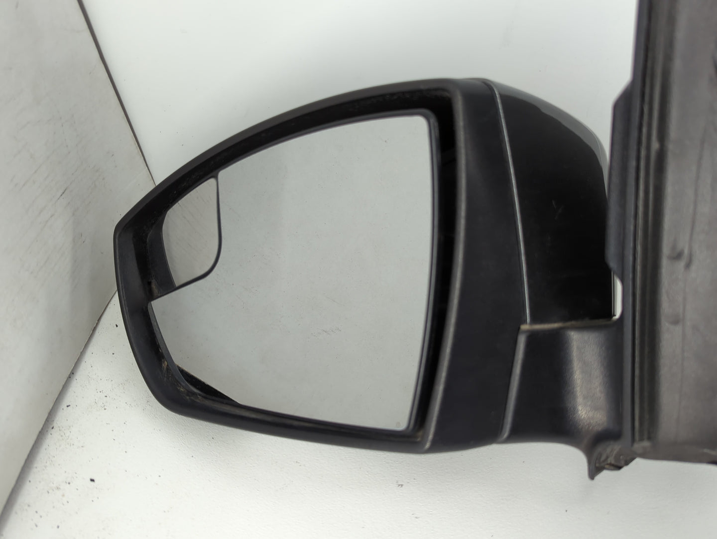 2013-2016 Ford Escape Driver Side View Mirror - Left Door Mirror OEM Used - Oemusedautoparts1.com