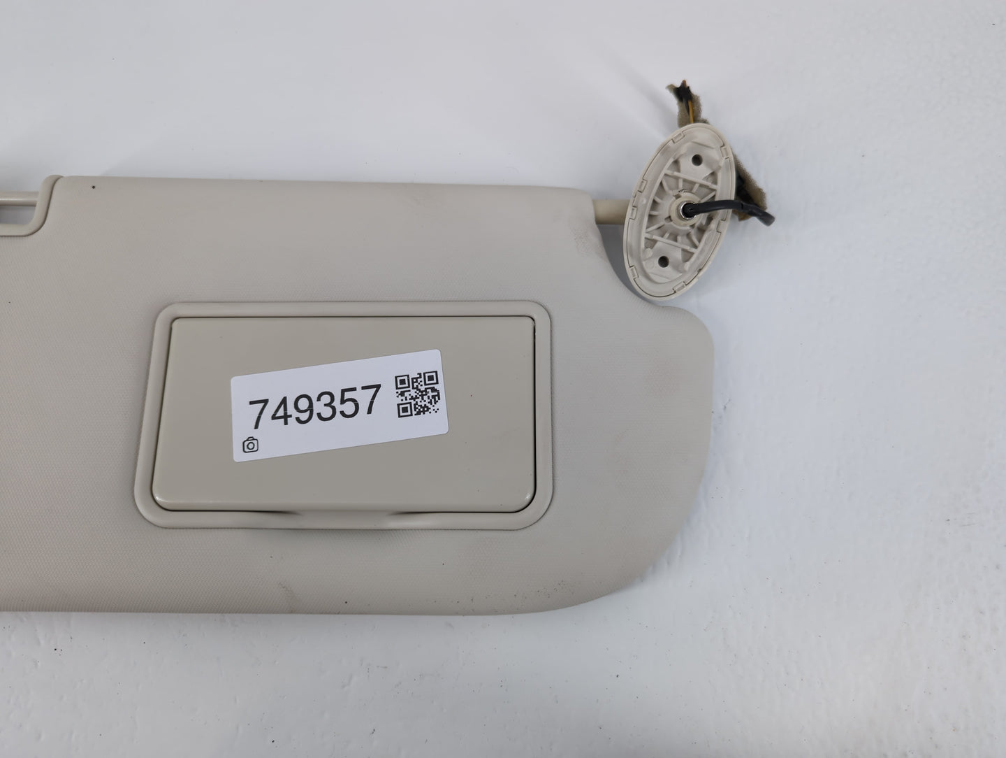 2013-2019 Ford Escape Sun Visor Shade Replacement Passenger Right Mirror Fits Fits 2013 2014 2015 2016 2017 2018 2019 OEM Us