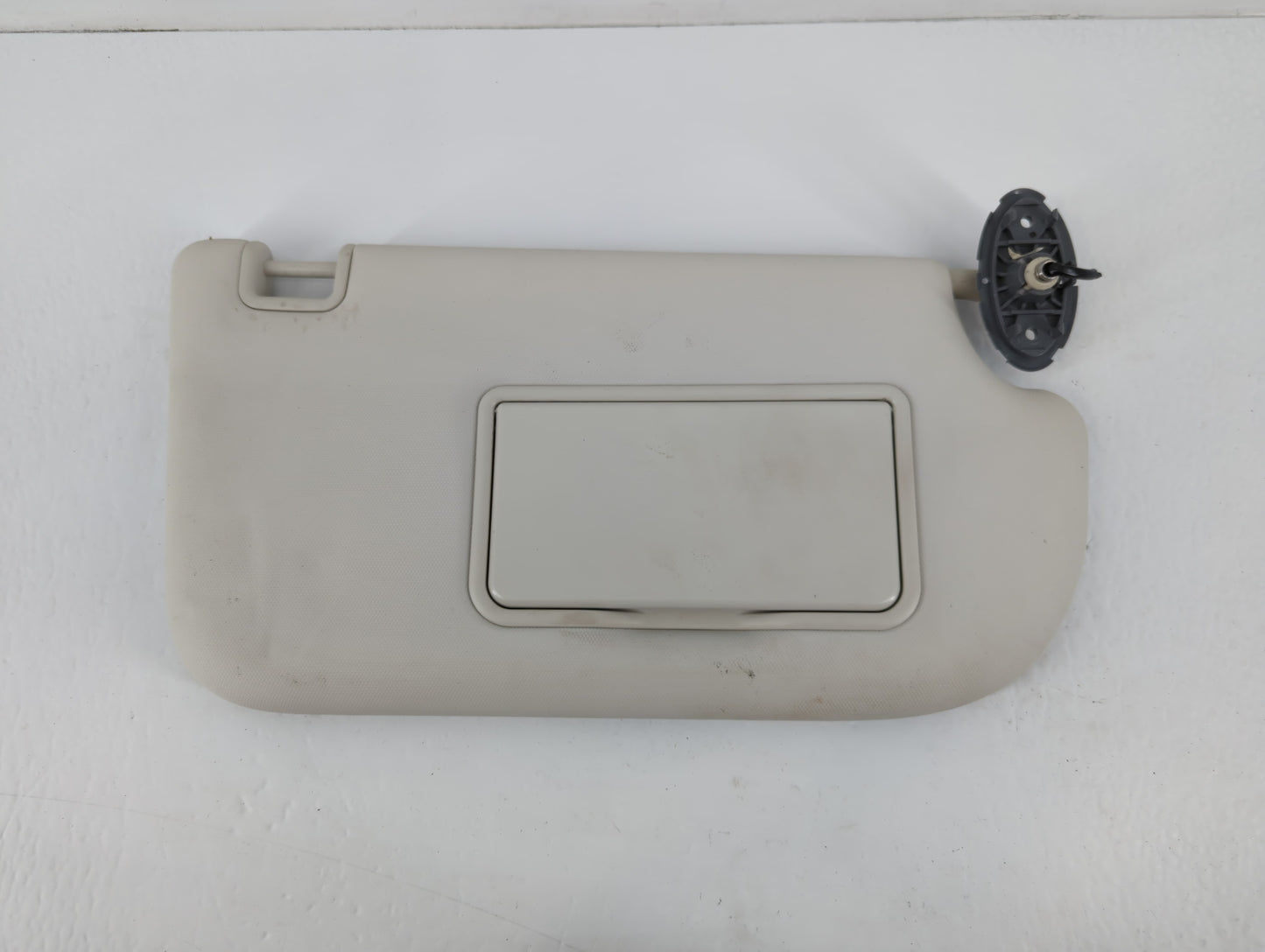 2013-2019 Ford Escape Sun Visor Shade Replacement Passenger Right Mirror Fits Fits 2013 2014 2015 2016 2017 2018 2019 OEM Us