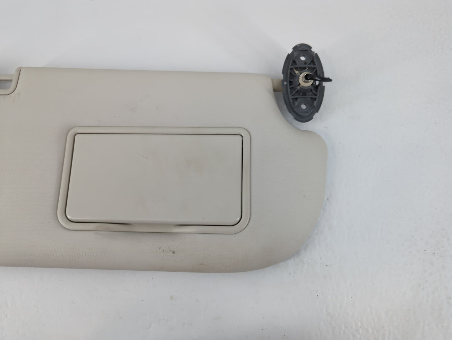 2013-2019 Ford Escape Sun Visor Shade Replacement Passenger Right Mirror Fits Fits 2013 2014 2015 2016 2017 2018 2019 OEM Us