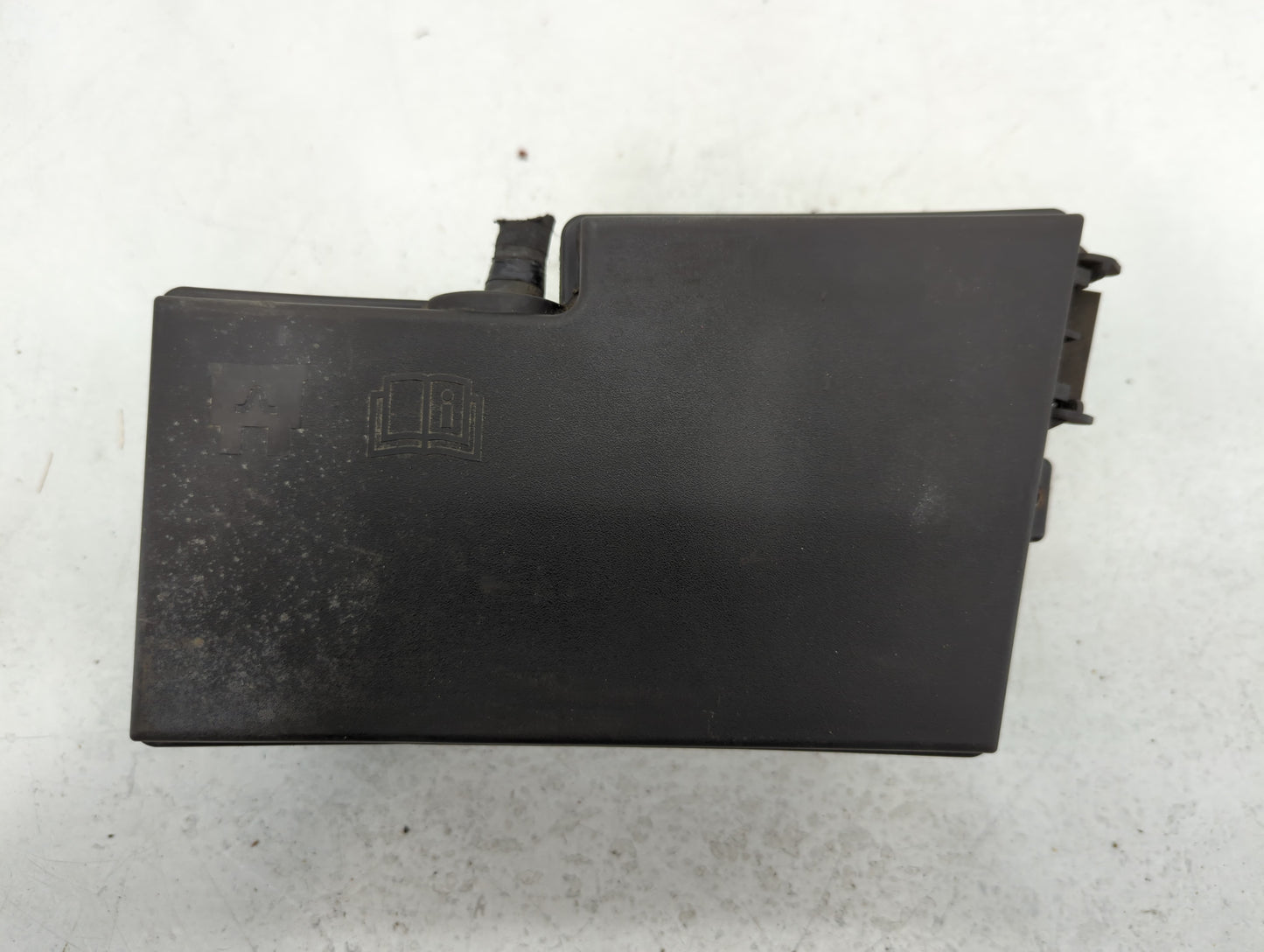 2013-2016 Ford Escape Fusebox Fuse Box Panel Relay Module P/N:E00027328 AV6T-14A142-AB Fits Fits 2013 2014 2015 2016 OEM Use