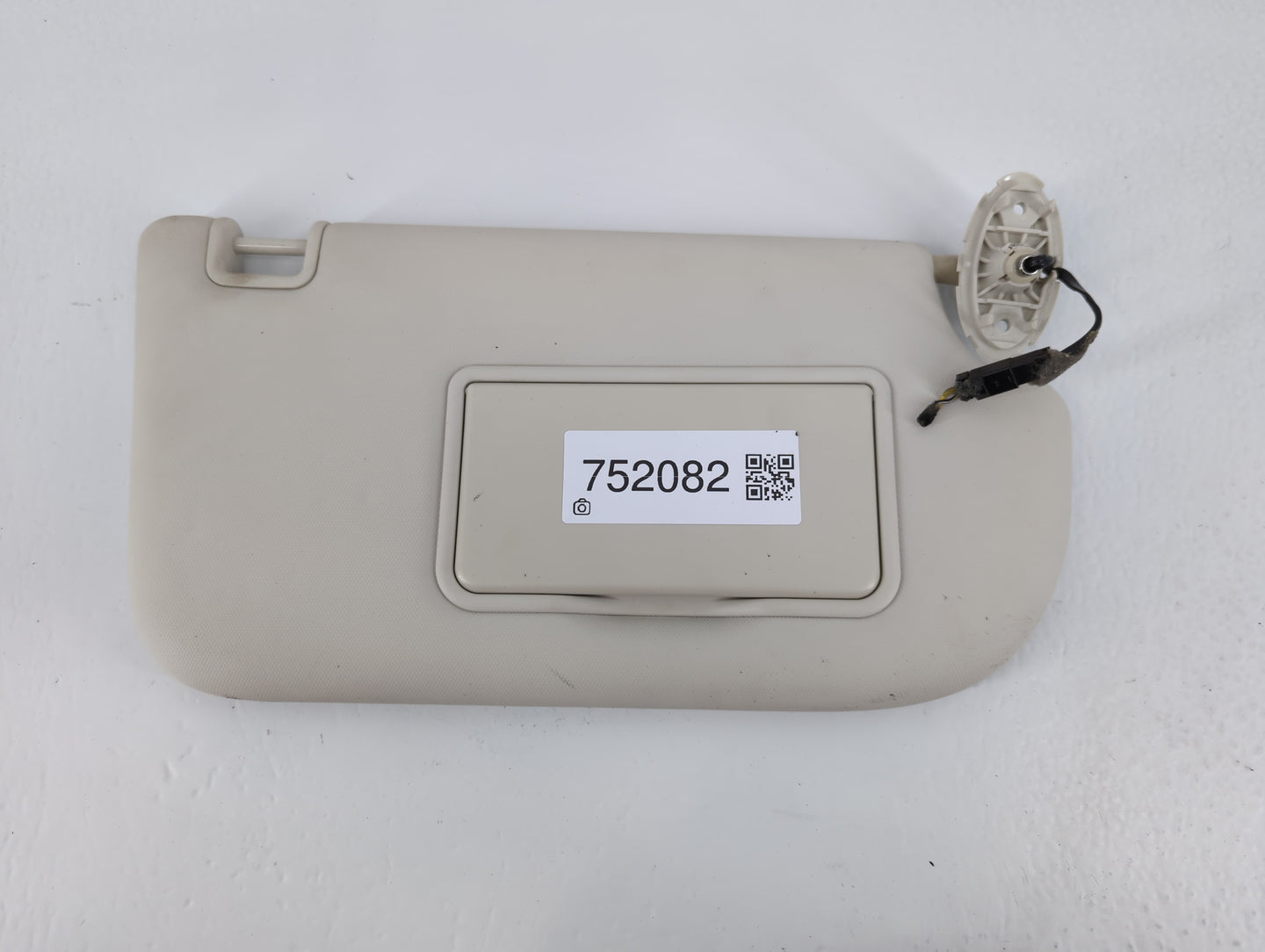 2013-2019 Ford Escape Sun Visor Shade Replacement Passenger Right Mirror Fits Fits 2013 2014 2015 2016 2017 2018 2019 OEM Us
