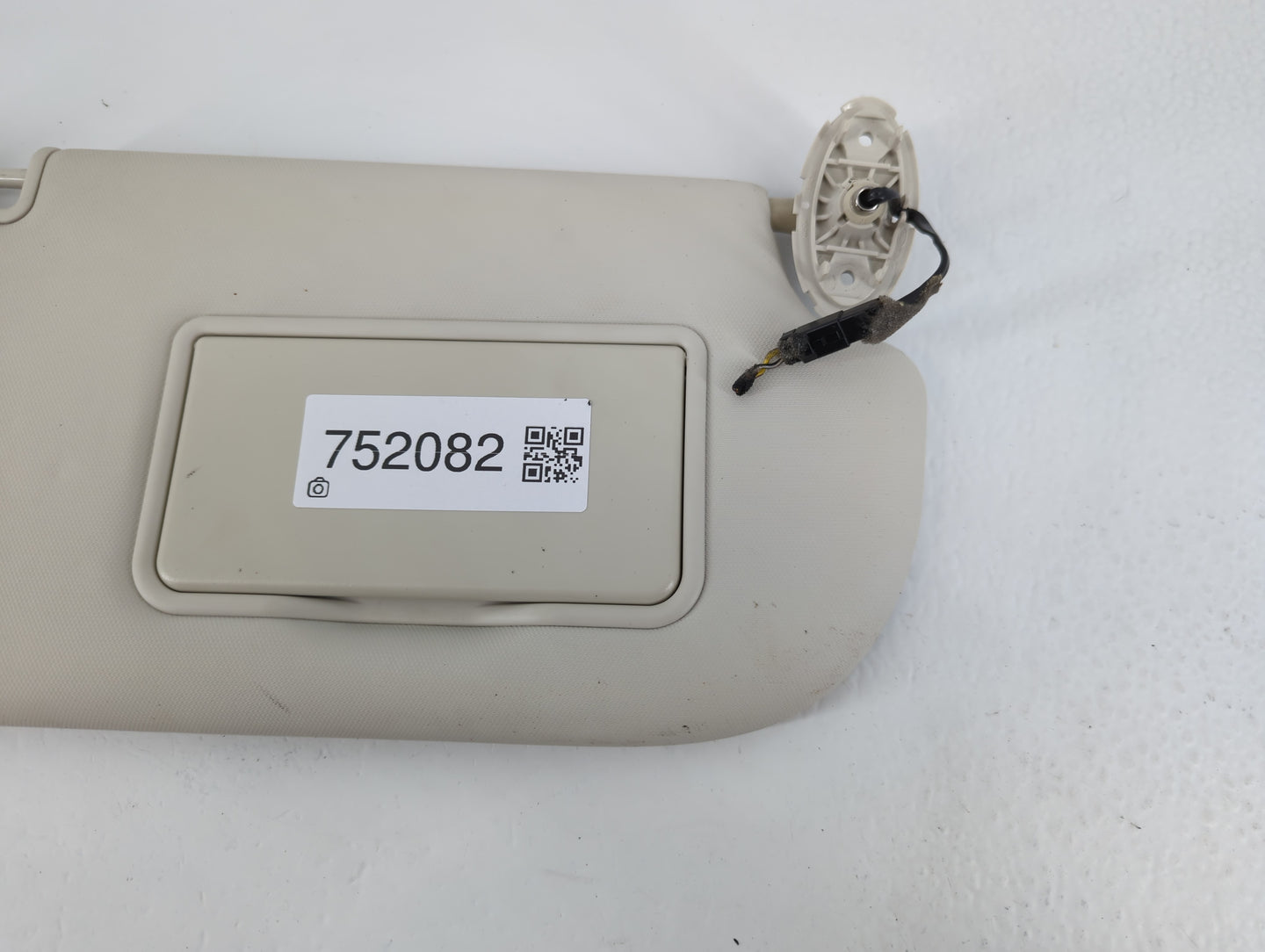 2013-2019 Ford Escape Sun Visor Shade Replacement Passenger Right Mirror Fits Fits 2013 2014 2015 2016 2017 2018 2019 OEM Us