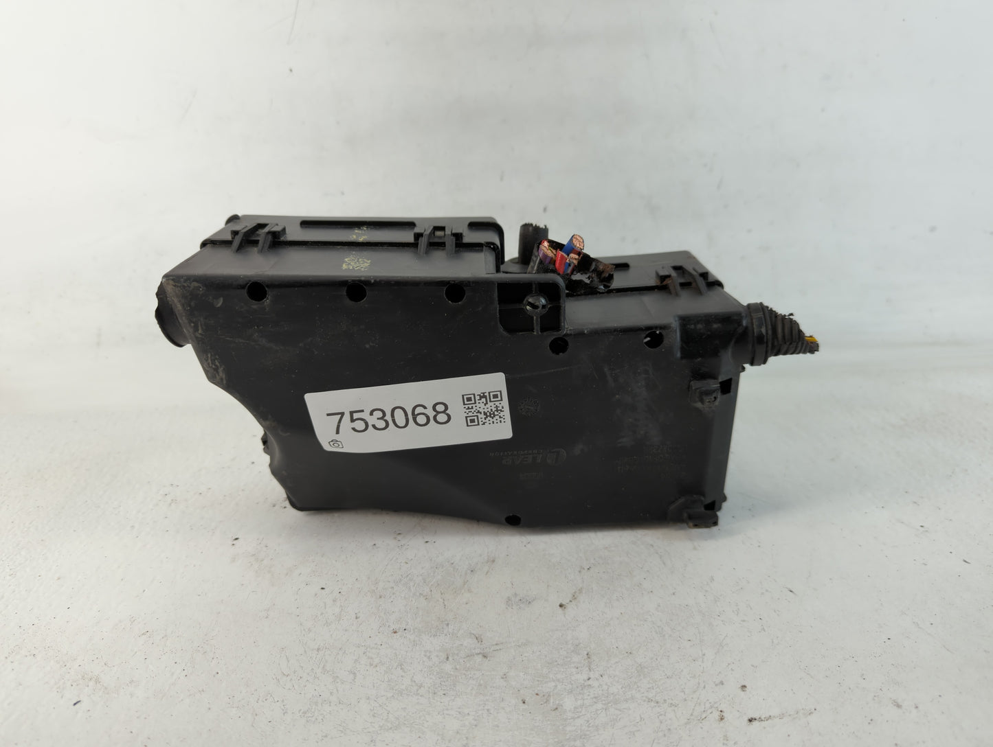 2013-2016 Ford Escape Fusebox Fuse Box Panel Relay Module P/N:E02345500 AV6T-14A067-AD Fits Fits 2013 2014 2015 2016 OEM Use
