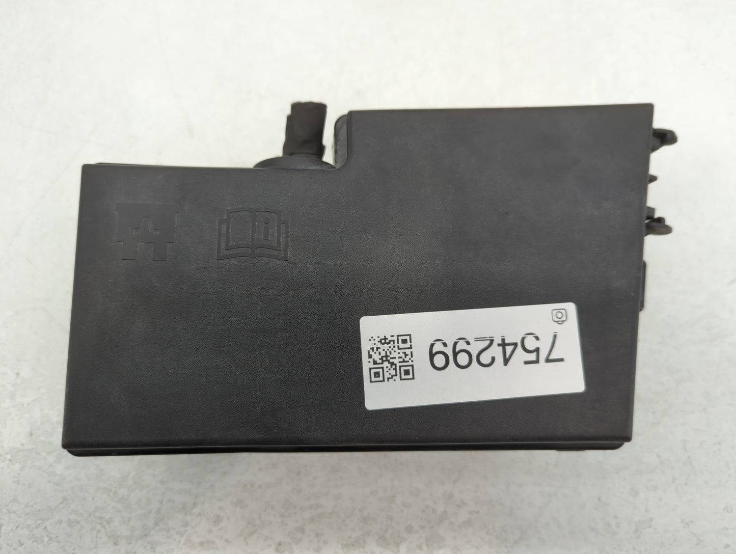2013-2016 Ford Escape Fusebox Fuse Box Panel Relay Module P/N:AV6T-14A142-AB E0027328 Fits Fits 2013 2014 2015 2016 OEM Used