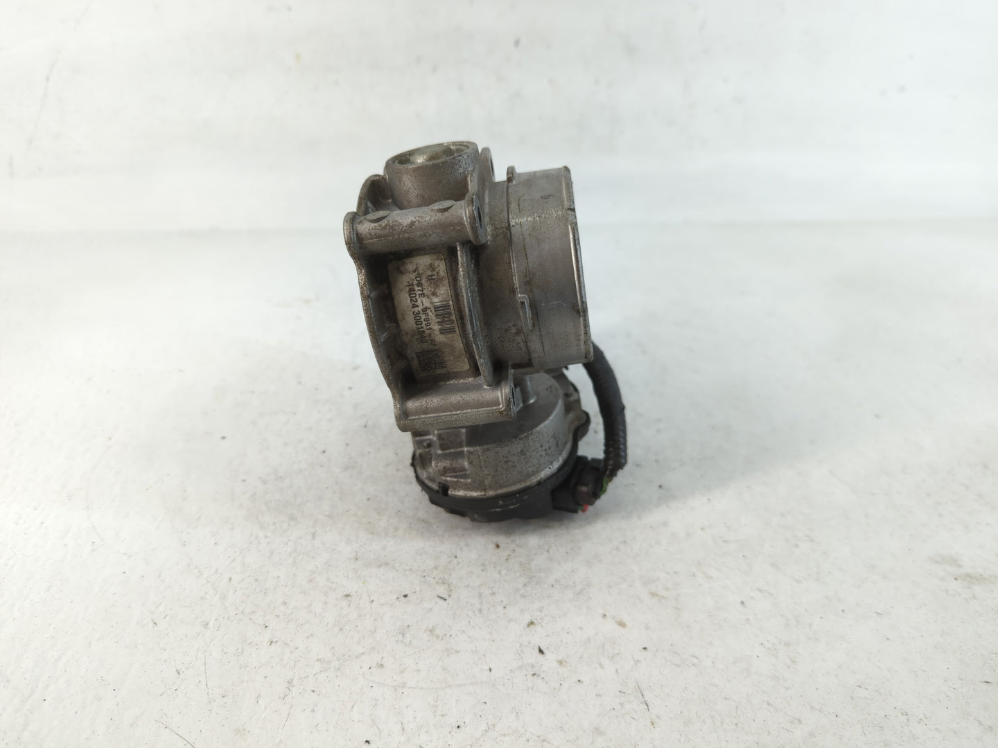 2013-2022 Ford Escape Throttle Body P/N:DS7E-9F991-AF Fits Fits 2013 2014 2015 2016 2017 2018 2019 2020 2021 2022 OEM Used A