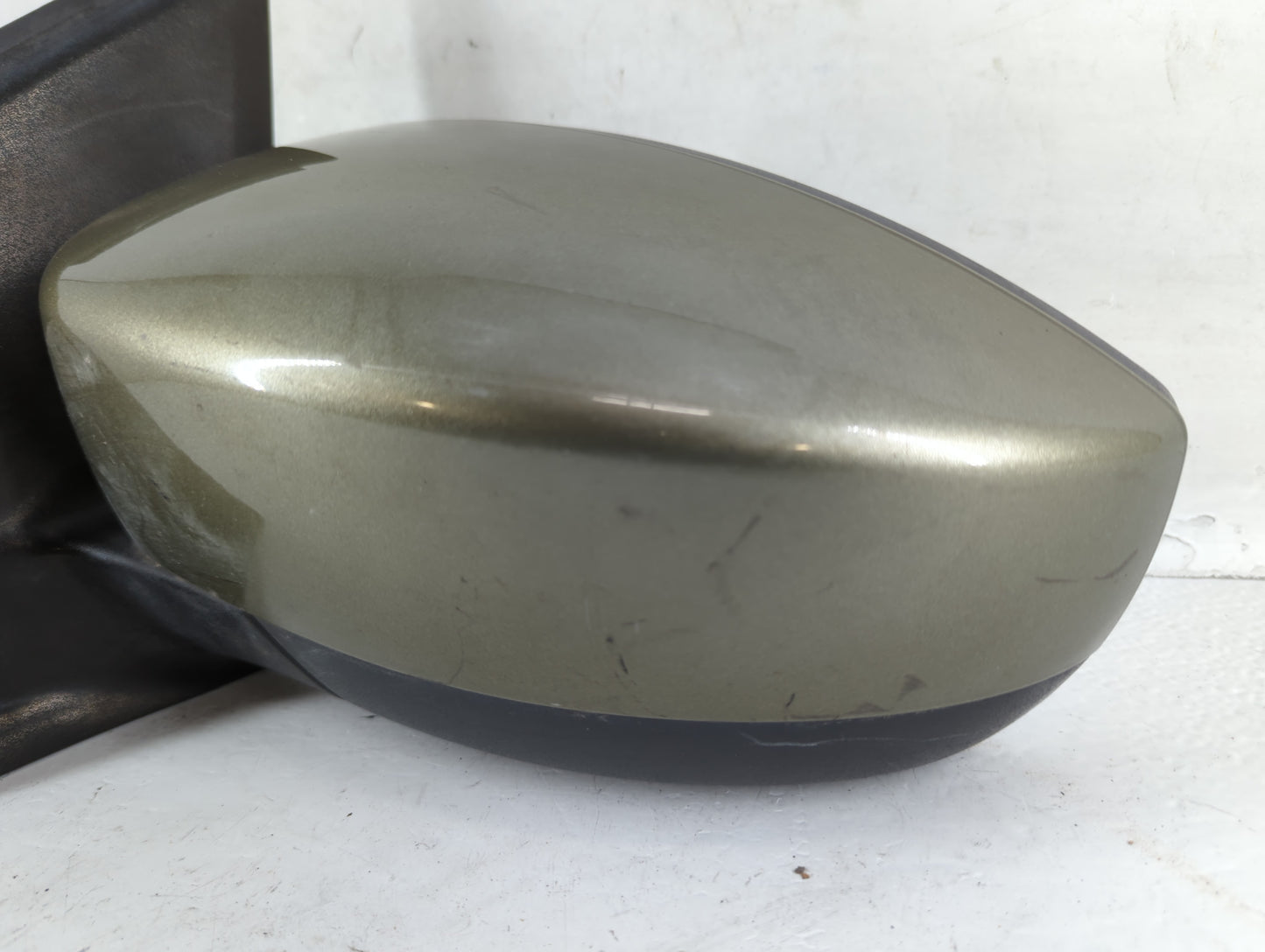 2013-2016 Ford Escape Driver Side View Mirror - Left Door Mirror OEM Used - Oemusedautoparts1.com