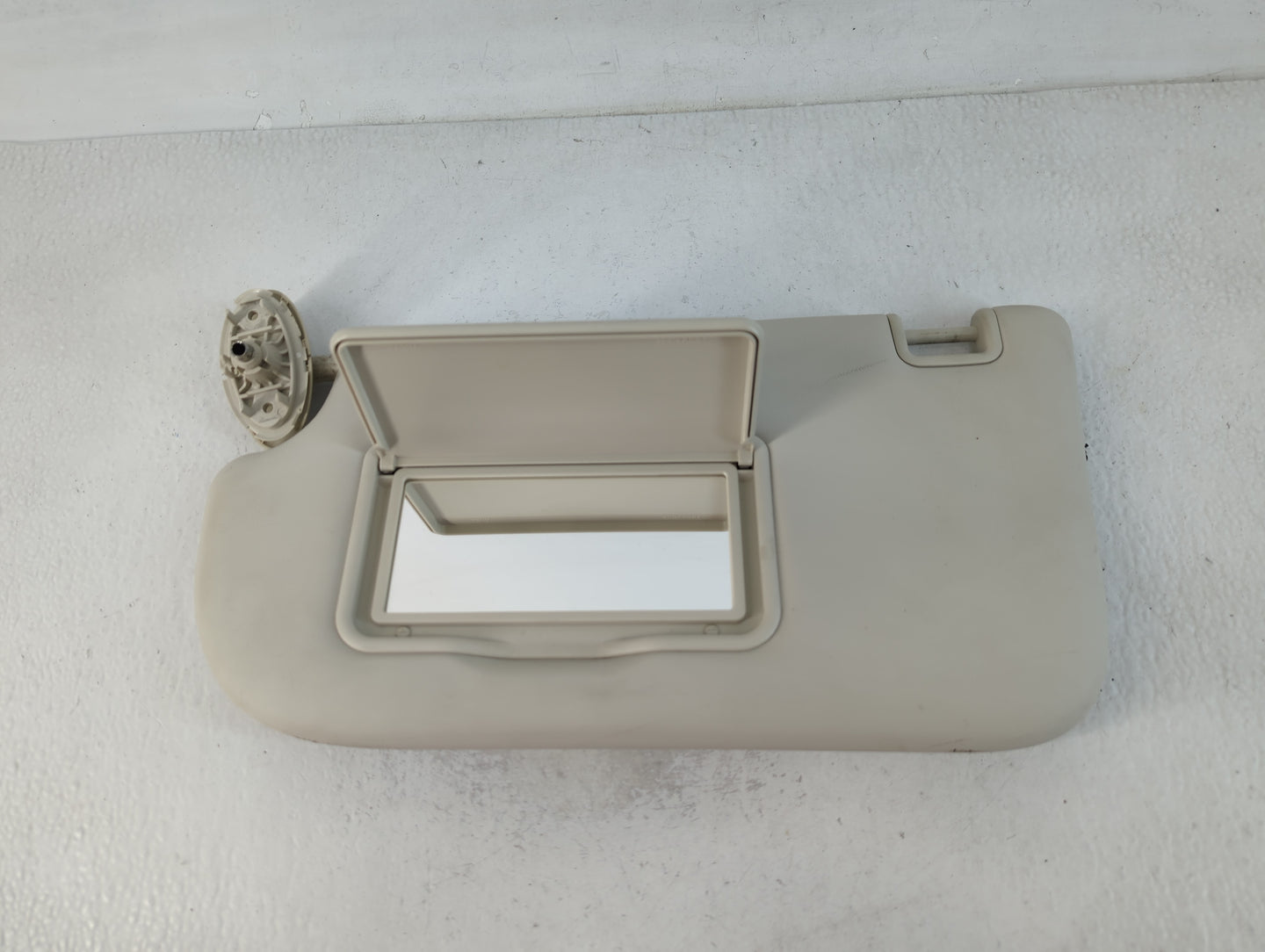 2013-2019 Ford Escape Sun Visor Shade Replacement Driver Left Mirror Fits Fits 2013 2014 2015 2016 2017 2018 2019 OEM Used A