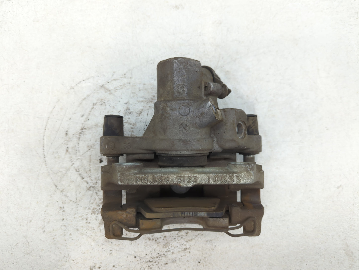 2013-2016 Ford Escape Front Passenger Right Brake Caliper - Oemusedautoparts1.com