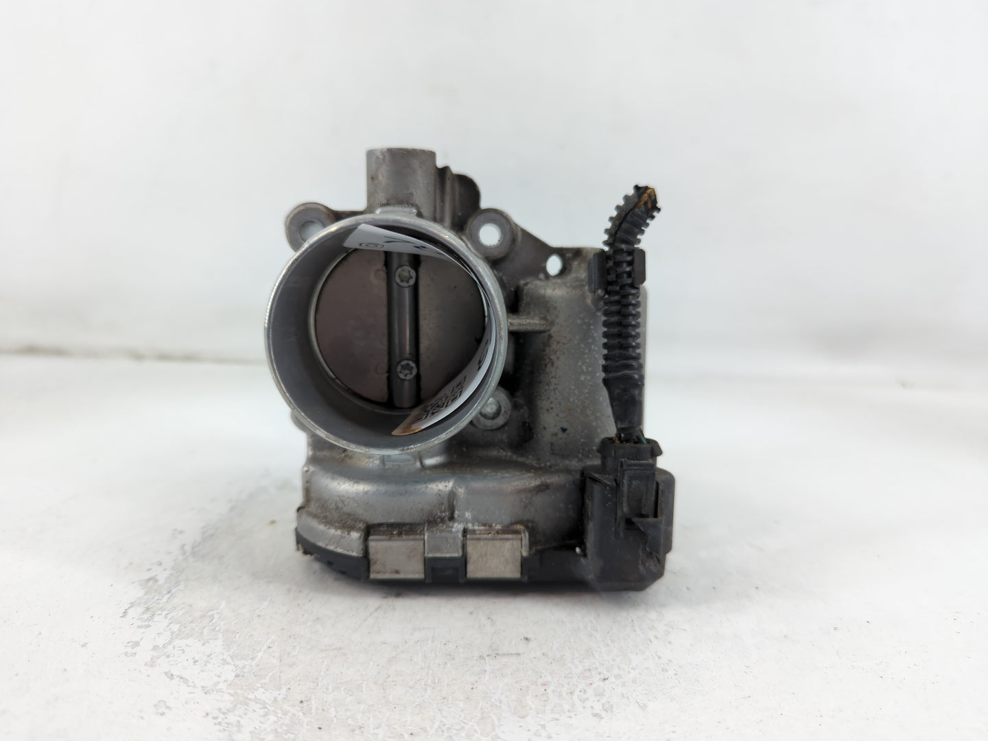 2013-2016 Ford Escape Throttle Body P/N:7S7G-9F991-CA Fits Fits 2013 2014 2015 2016 2017 2018 2019 OEM Used Auto Parts - Oem