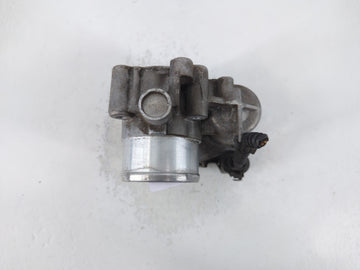 2013-2016 Ford Escape Throttle Body P/N:7S7G-9F991-CA Fits Fits 2013 2014 2015 2016 2017 2018 2019 OEM Used Auto Parts