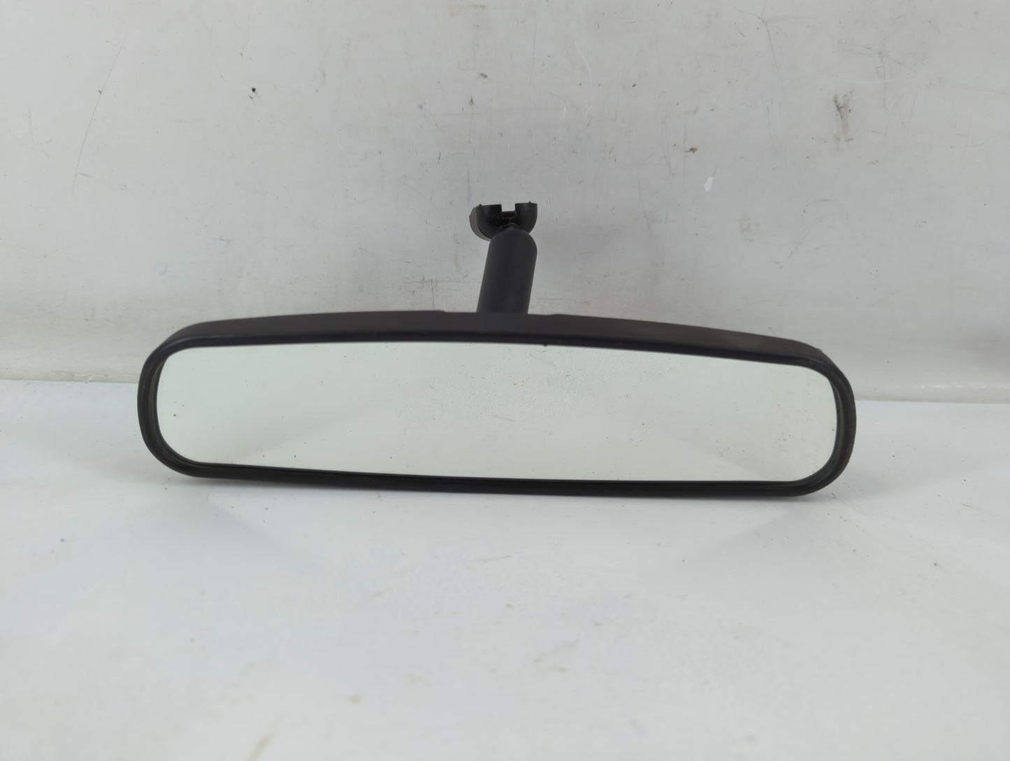 2001-2016 Ford Escape Interior Rear View Mirror Replacement OEM P/N:E8011681 Fits OEM Used Auto Parts - Oemusedautoparts1.co