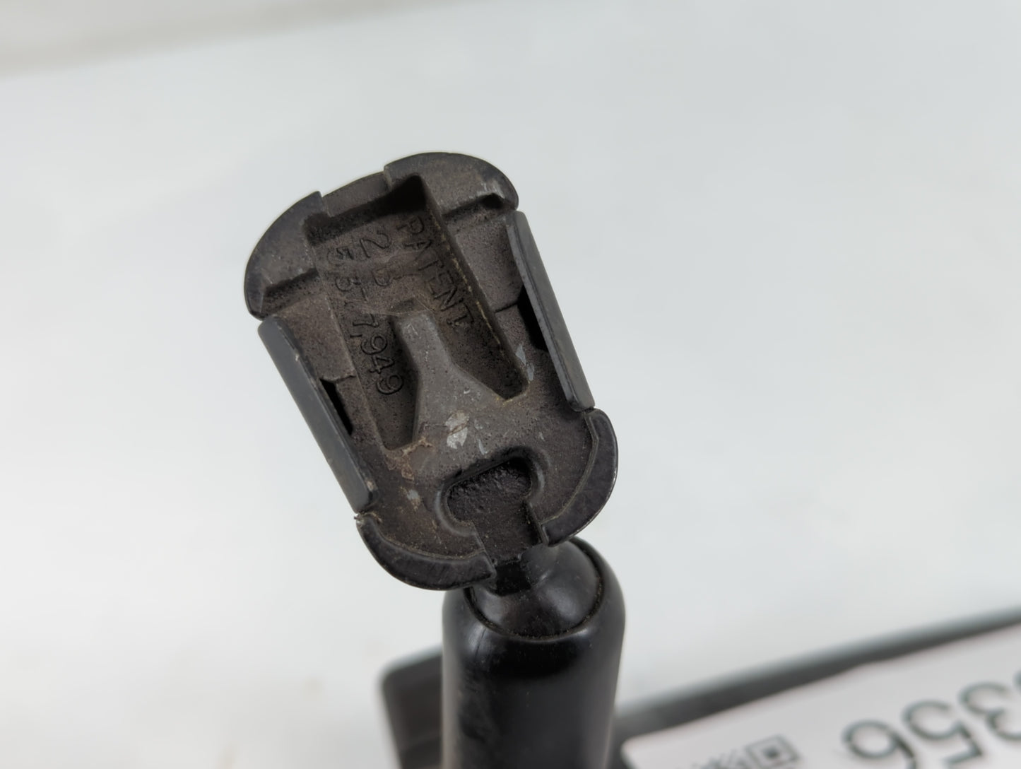 2001-2016 Ford Escape Interior Rear View Mirror Replacement OEM P/N:E8011681 Fits OEM Used Auto Parts - Oemusedautoparts1.co