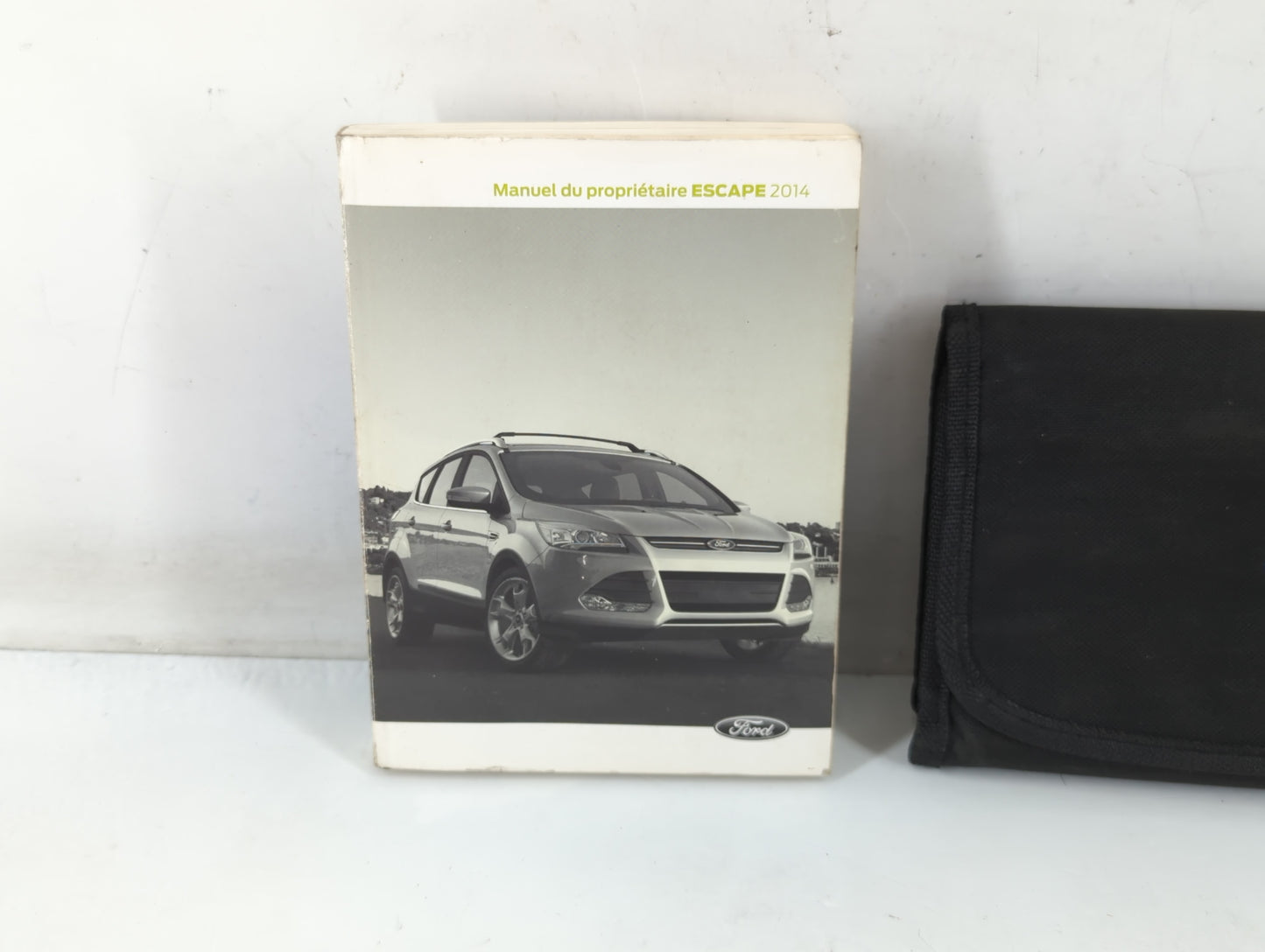2014 Ford Escape Owners Manual Book Guide P/N:EJ5J 19A321 BA OEM Used Auto Parts - Oemusedautoparts1.com