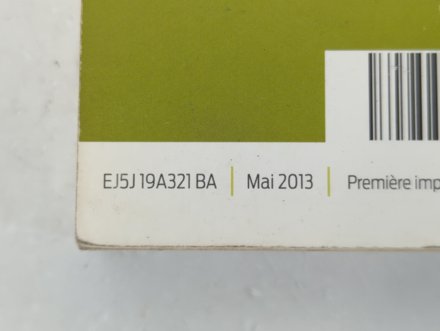2014 Ford Escape Owners Manual Book Guide P/N:EJ5J 19A321 BA OEM Used Auto Parts - Oemusedautoparts1.com