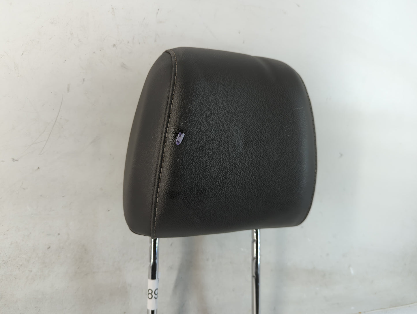 2014 Ford Escape Headrest Head Rest Front Driver Passenger Seat Fits OEM Used Auto Parts - Oemusedautoparts1.com